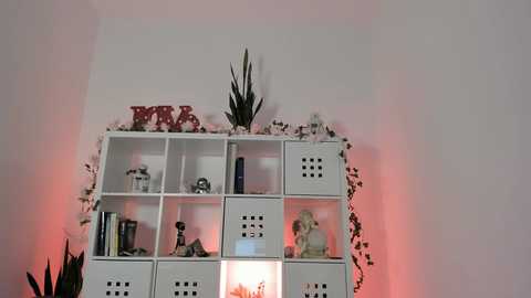Media: angel_danm_milf Chaturbate 2024-09-19 10:08:00