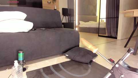 Media: angel_face_devil_mind Chaturbate 2024-09-19 17:30:00