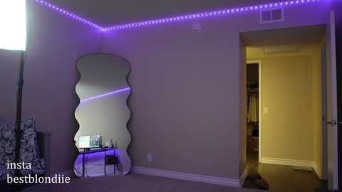 Media: bestblondiiecb Chaturbate 2024-09-19 18:57:00