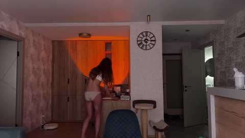 Media: coyness_geneva Chaturbate 2024-09-19 17:19:00