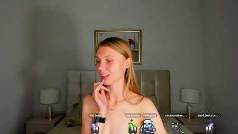 Media: phoebepaw Chaturbate 2024-09-19 13:05:00