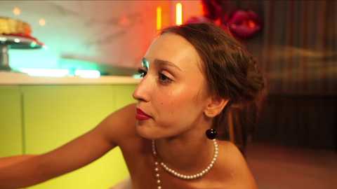 Media: _meganmeow_ Chaturbate 2024-09-20 00:13:00