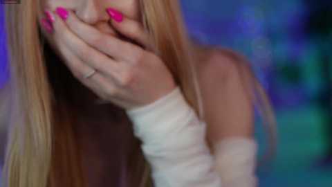 Media: bright_diamonds_054 Chaturbate 2024-09-20 16:55:00