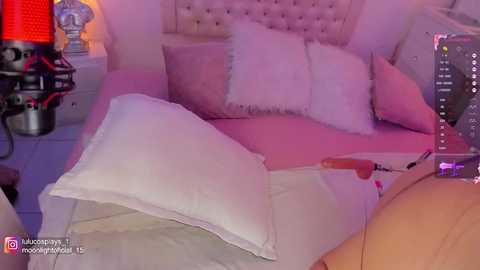 Media: charlottejackson Chaturbate 2024-09-20 12:31:00