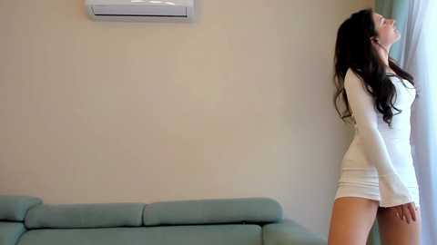 Media: elaanna Chaturbate 2024-09-20 08:18:00