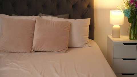 Media: naughtysammx Chaturbate 2024-09-20 19:41:00