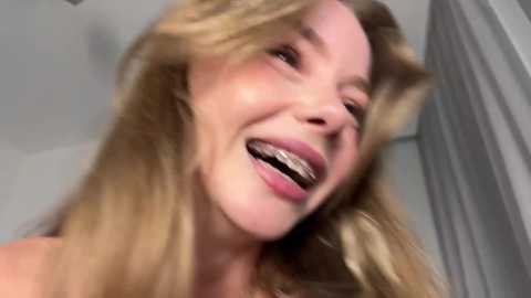 Media: elli_harmon Chaturbate 2024-09-21 16:06:00