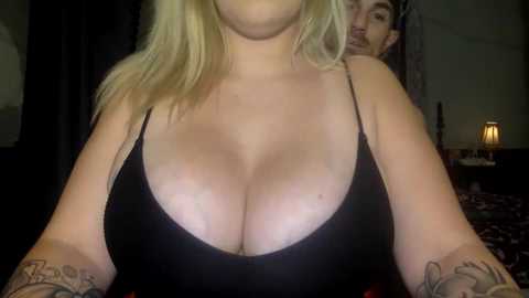 Media: kayleecumsalot Chaturbate 2024-09-21 06:12:00