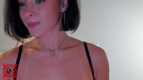 Media: uwunikaa Chaturbate 2024-09-21 19:34:00