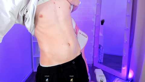 Media: ginger_piece Chaturbate 2024-09-22 02:02:00