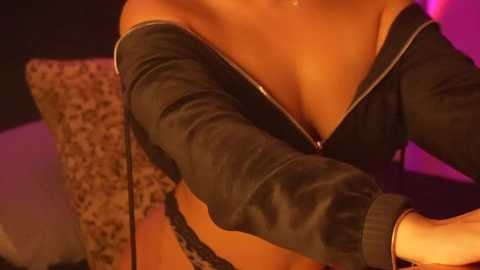 Media: lilbeccaxo Chaturbate 2024-09-22 06:32:00