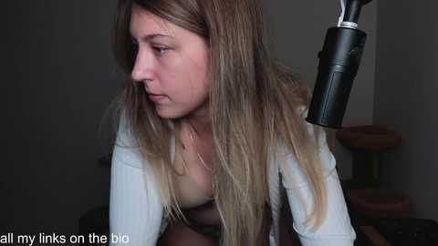 Media: alexa_dream Chaturbate 2024-09-23 02:15:00