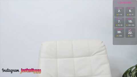Media: dollyemy Chaturbate 2024-09-23 11:13:00