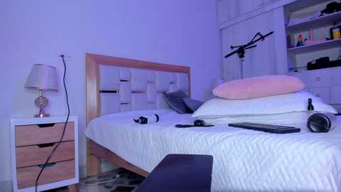 Media: _natasha18_ Chaturbate 2024-09-24 16:54:00
