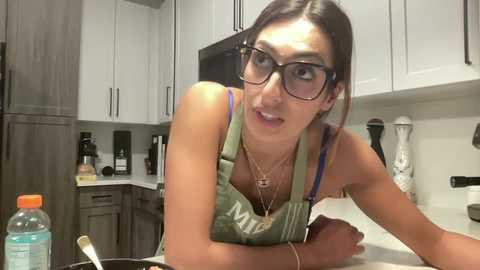 Media: camiliakxoxo Chaturbate 2024-09-24 00:54:00