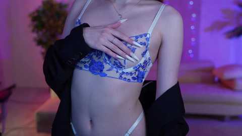 Media: kira0541 Chaturbate 2024-09-24 12:44:00