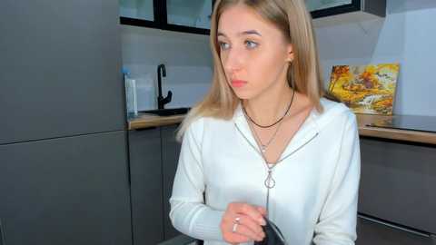 Media: leilahase Chaturbate 2024-09-24 21:01:00
