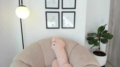 Media: rebeccastonee Chaturbate 2024-09-24 20:18:00