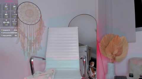 Media: swt_molly Chaturbate 2024-09-24 04:25:00