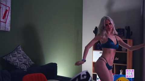 Media: audreycarvin Chaturbate 2024-09-25 19:54:00
