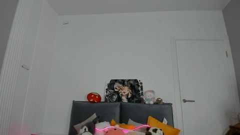 Media: jenie_fire Chaturbate 2024-09-25 20:15:00