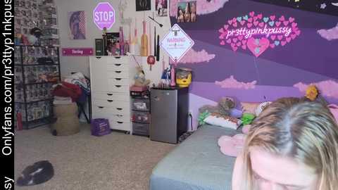 Media: pr3ttyp1nkpussy Chaturbate 2024-09-25 00:38:00