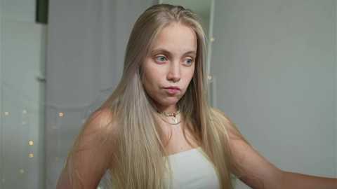 Media: appr0ved Chaturbate 2024-09-26 18:28:00