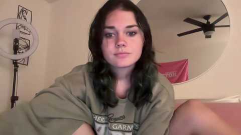 Media: queencassidyy Chaturbate 2024-09-26 04:30:00