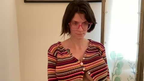Media: naomi_reah Chaturbate 2024-09-27 16:58:00