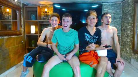 Media: goldenjoi Chaturbate 2024-09-28 08:43:00