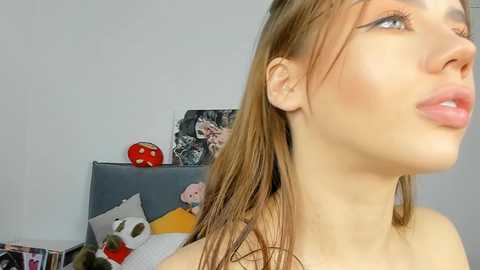 Media: jenie_fire Chaturbate 2024-09-28 19:46:00