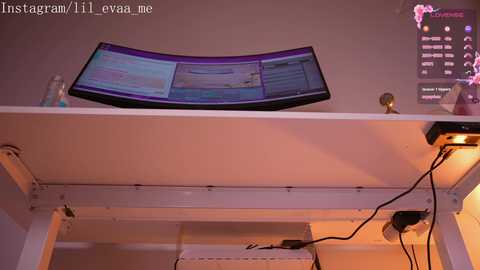 Media: lil_eva Chaturbate 2024-09-28 16:45:00