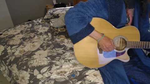 Media: nzplaytime Chaturbate 2024-09-28 12:03:00