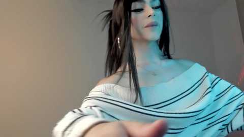 Media: sweetest_bella Chaturbate 2024-09-28 00:21:00