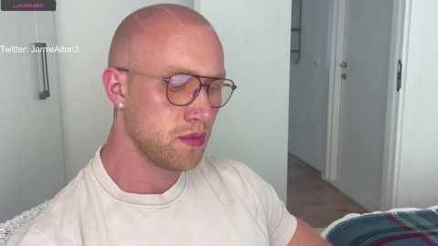 Media: wlademarbergs Chaturbate 2024-09-28 08:52:00