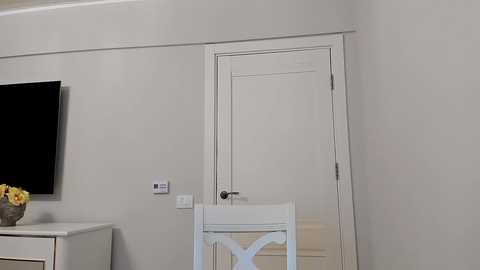 Media: devyale Chaturbate 2024-09-29 06:58:00