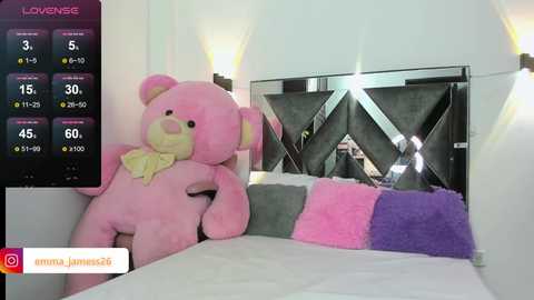 Media: emma_jamess Chaturbate 2024-09-29 07:02:00