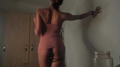 Media: lola_cocks Chaturbate 2024-09-29 02:34:00