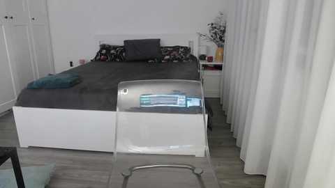 Media: nauty_leila Chaturbate 2024-09-29 08:45:00