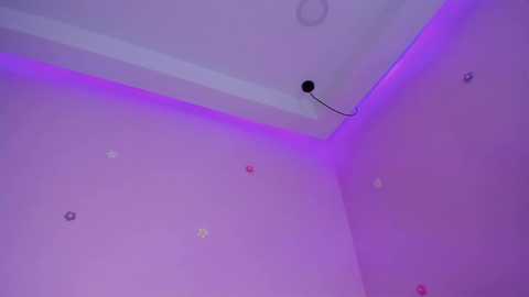 Media: bella_adams_ Chaturbate 2024-09-30 07:44:00