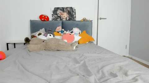 Media: jenie_fire Chaturbate 2024-09-30 18:22:00