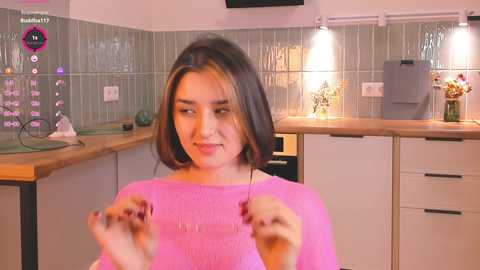 Media: erleneheap Chaturbate 2024-10-01 19:01:00
