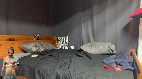 Media: heathaustin8bi7 Chaturbate 2024-10-01 22:13:00