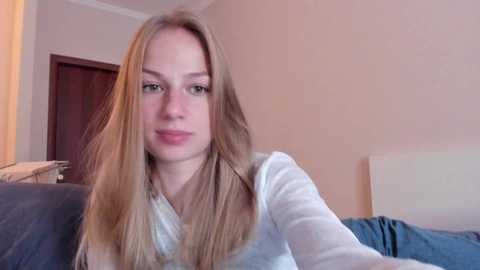 Media: magic_couple13 Chaturbate 2024-10-01 12:35:00