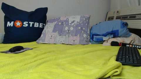 Media: mira_one_ Chaturbate 2024-10-01 21:33:00