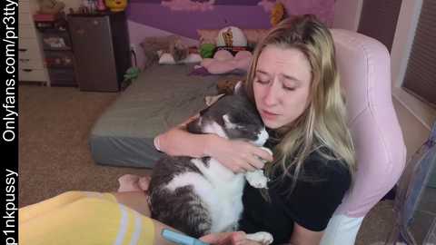 Media: pr3ttyp1nkpussy Chaturbate 2024-10-01 03:14:00