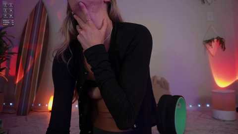 Media: lucy_gooosey Chaturbate 2024-10-02 00:51:00