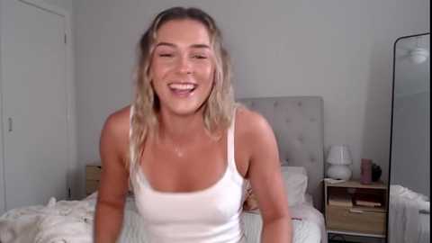 Media: parisbabyxox Chaturbate 2024-10-02 00:46:00