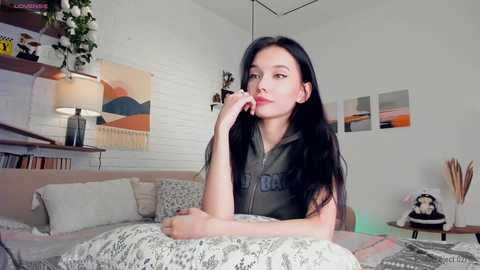 Media: riskyproject Chaturbate 2024-10-02 15:51:00