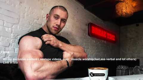 Media: wlademarbergs Chaturbate 2024-10-02 04:55:00